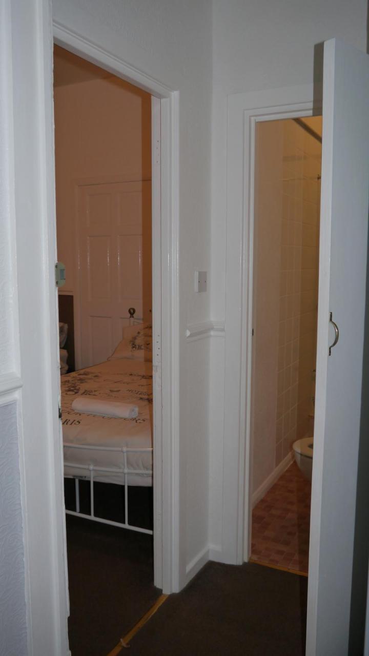 Standard Triple Room,749686631:JPEG