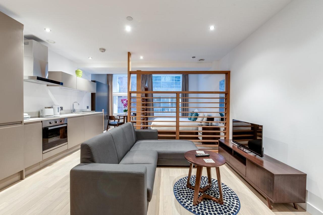 Deluxe Studio Apartment - Cavern View