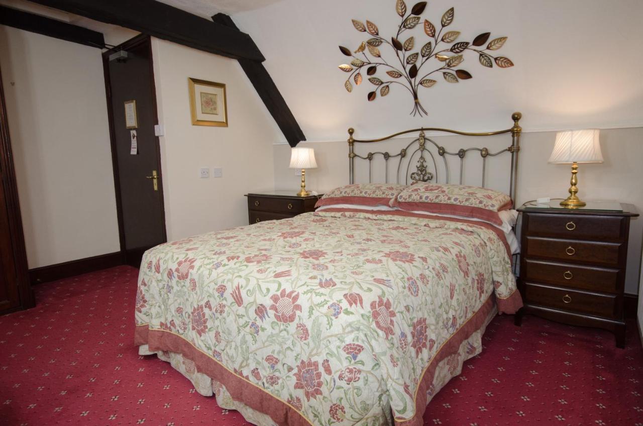 Room 16 - Standard Double - Main Hotel - Steep stairs and low beams