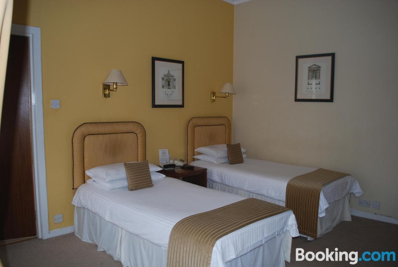 Standard Triple Room,1300286980:JPEG