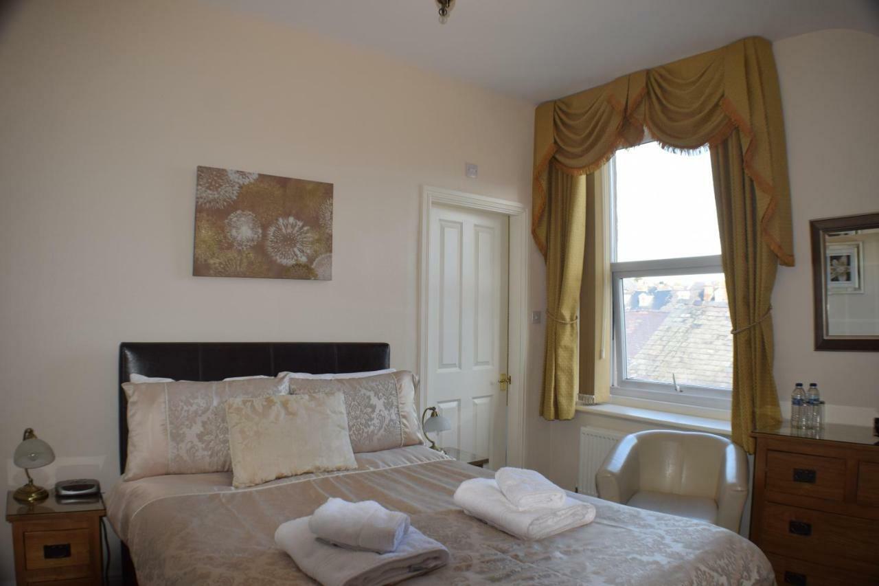 Double Room,829475207:JPEG