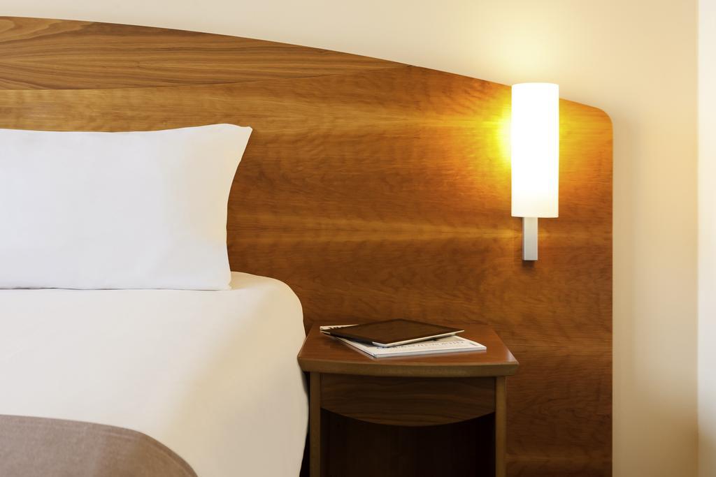 Chambre Familiale avec 1 Lit Double et 1 Canapé-Lit
