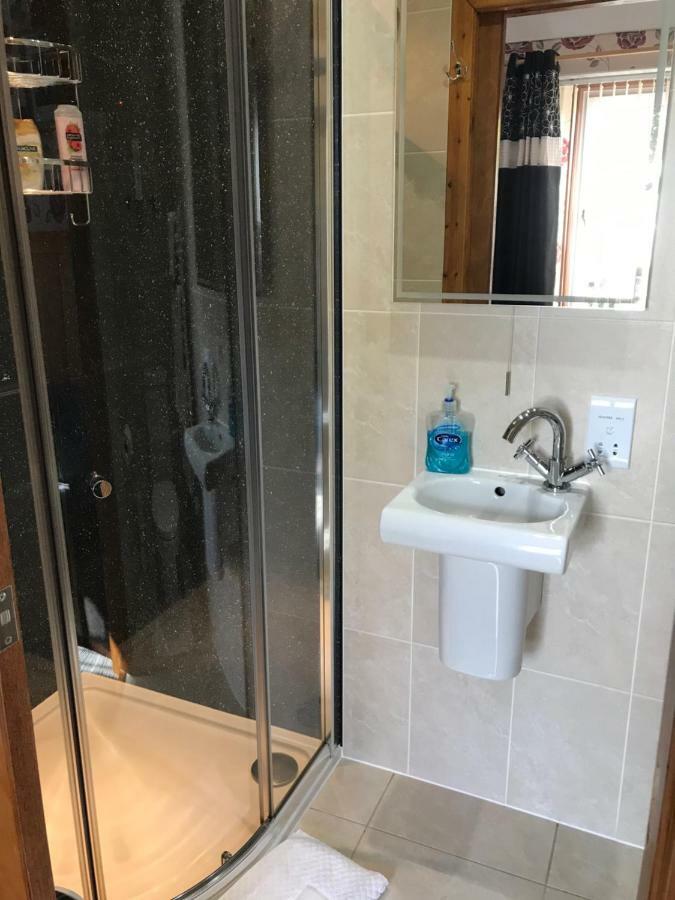 Habitación Doble con baño privado - 2 camas