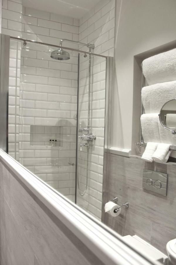 Habitación Doble Deluxe con ducha