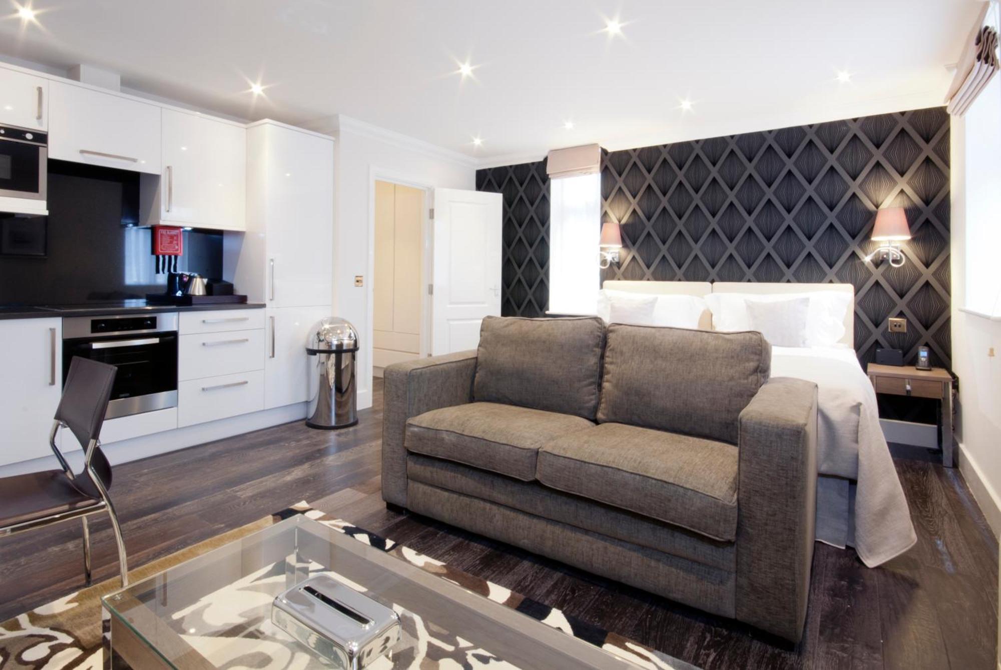 Superior Studio Apartment