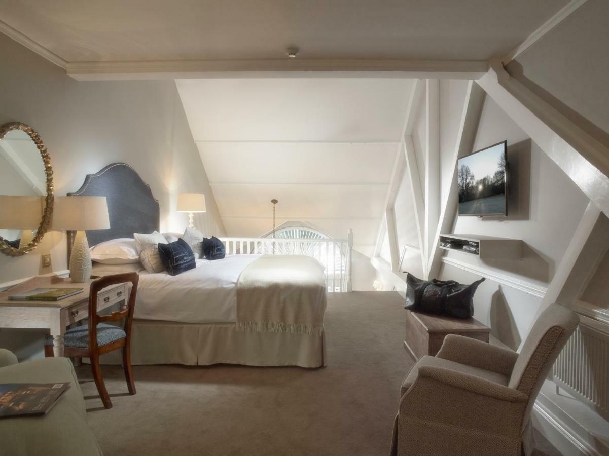 Coach House Suite