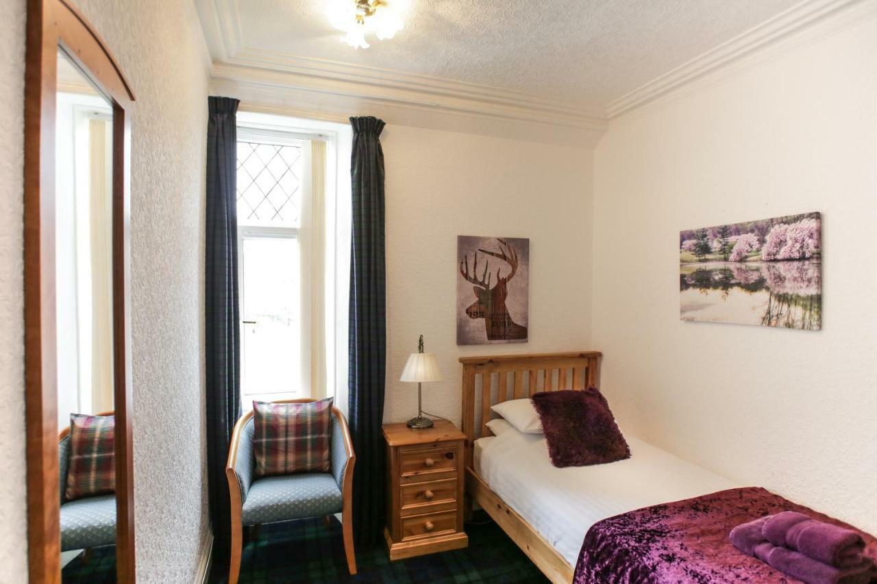 Single Room with Private Bathroom