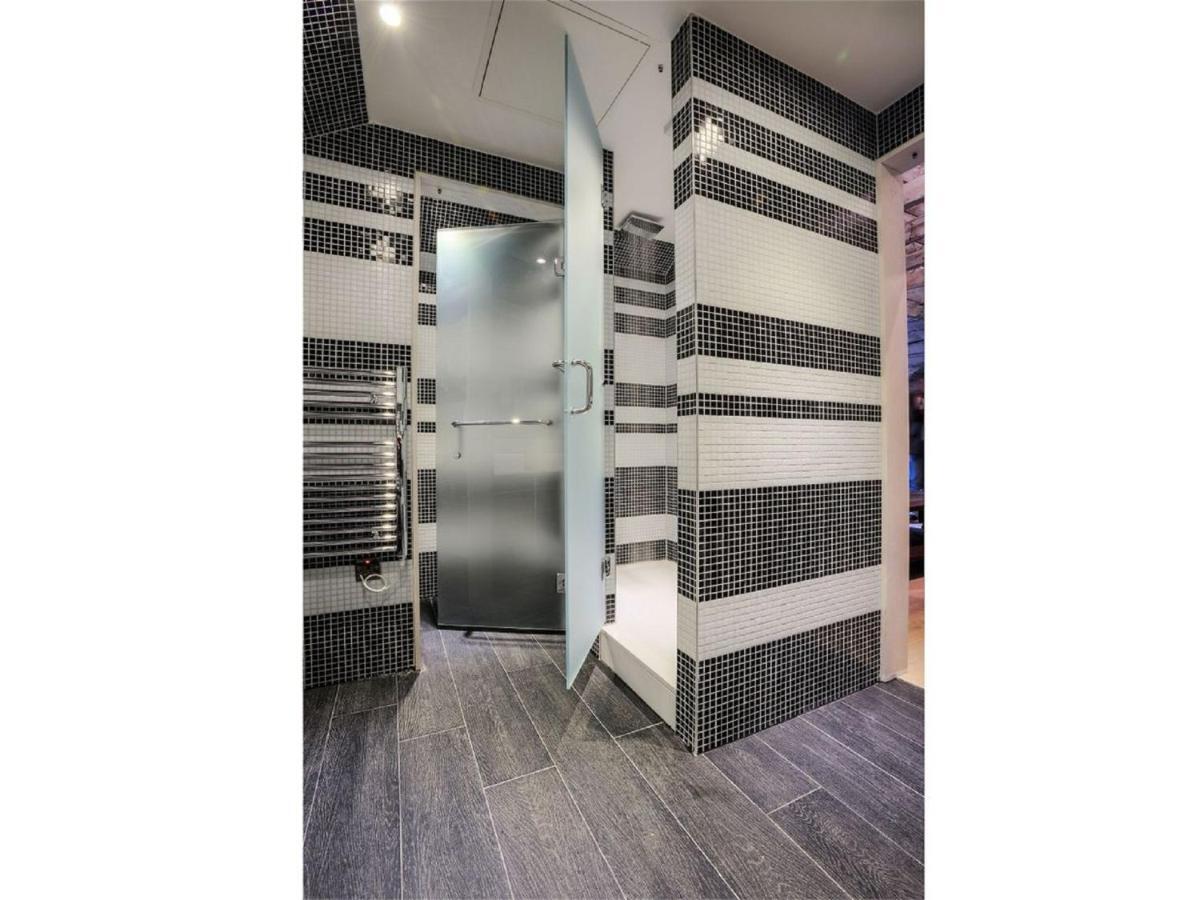 Private Dorm - The Ultimate Party Room,1210072150:JPEG