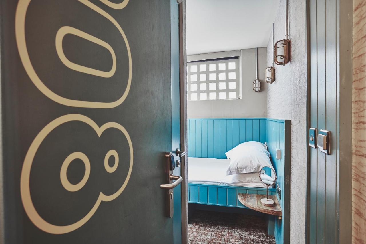 Double Room with Private External Bathroom