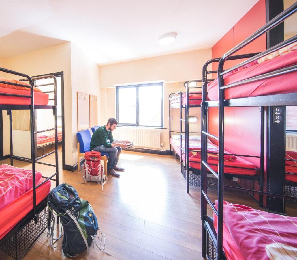 Bed in Mannenslaapzaal met 17 Bedden
