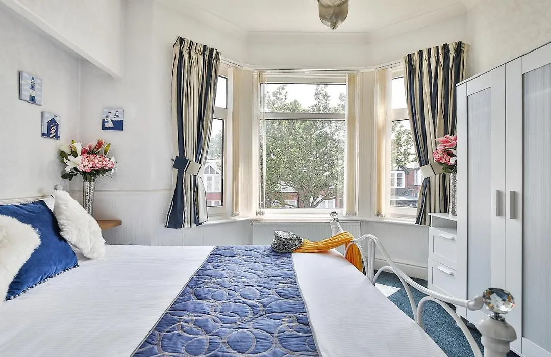 The Kensington-1