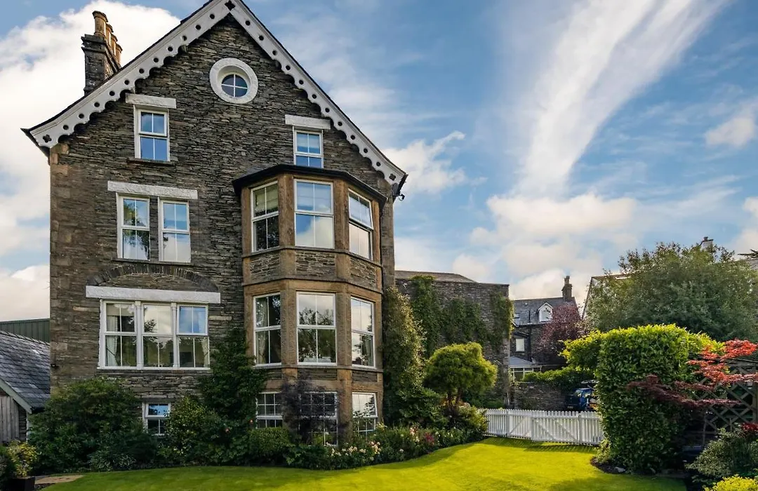 Wheatlands Lodge-Windermere - Award Winning - Adult Only - Free Car Park-1