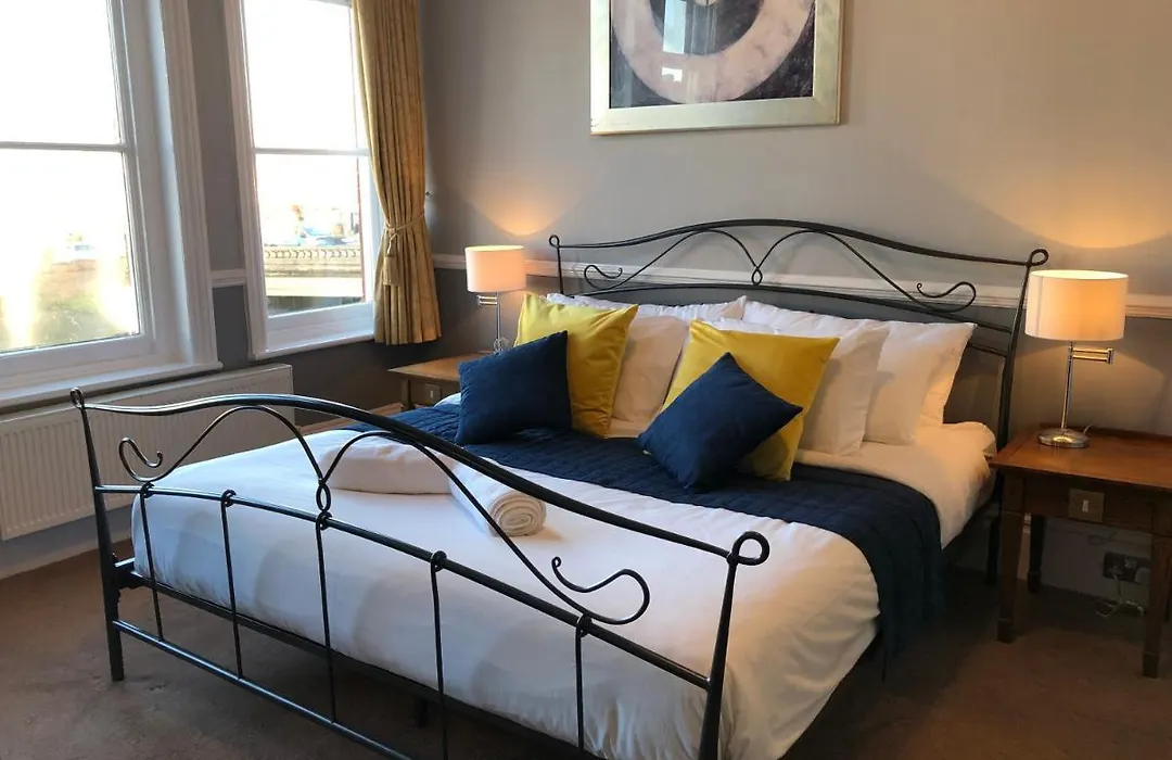 The White Lion Hotel-1
