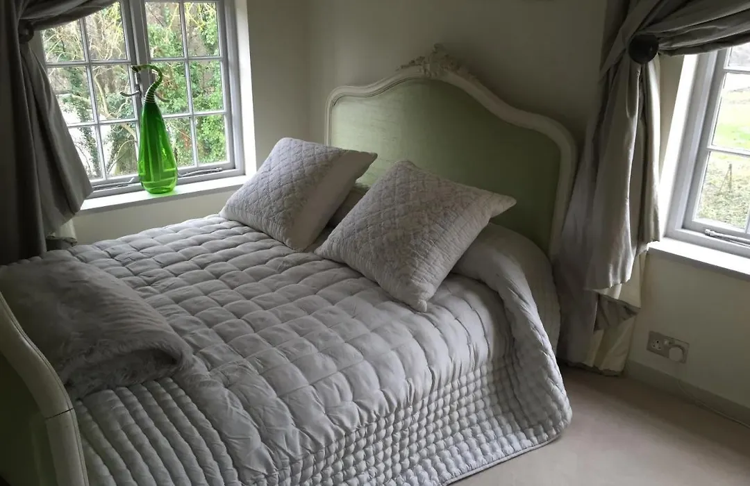 Castle Mill Bed And Breakfast Dorking-1