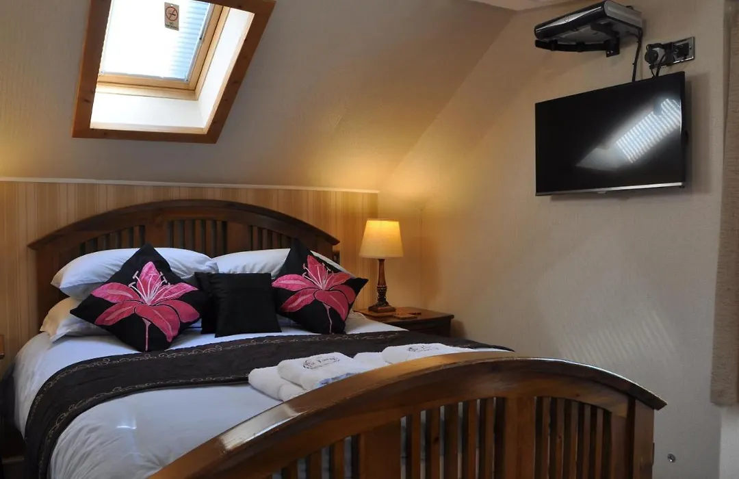 The Moorings-1