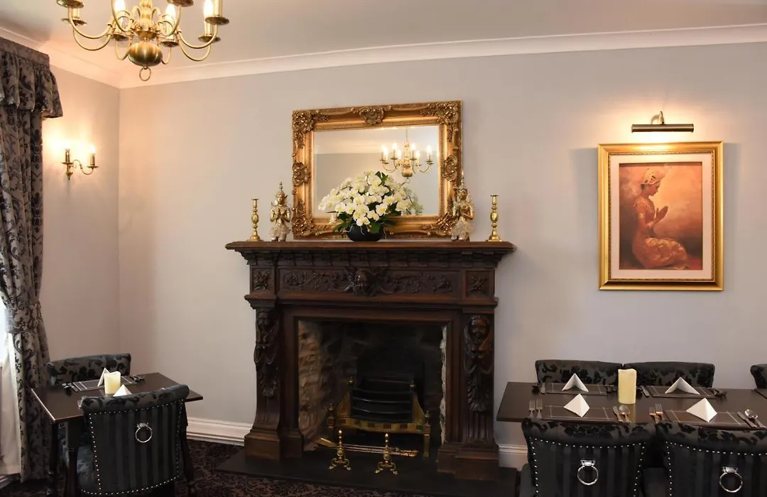 The Llanelwedd Arms Hotel-1