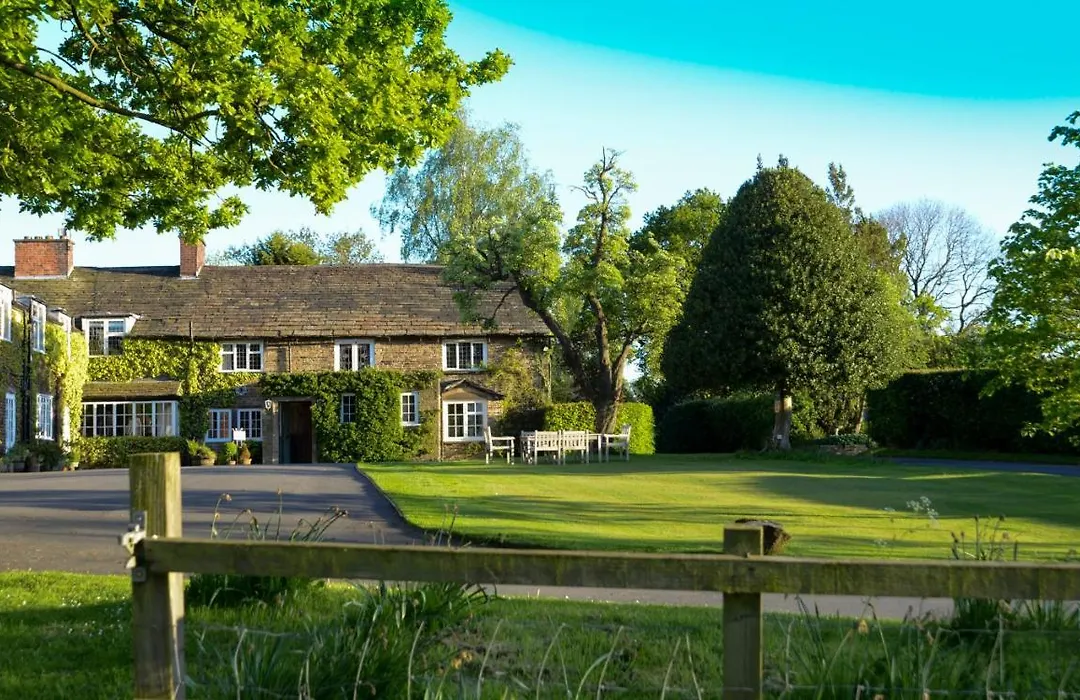 Hilltop Country House-1