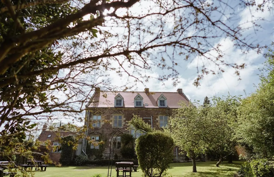 Ruswarp Hall - Whitby (Adults Only)-1