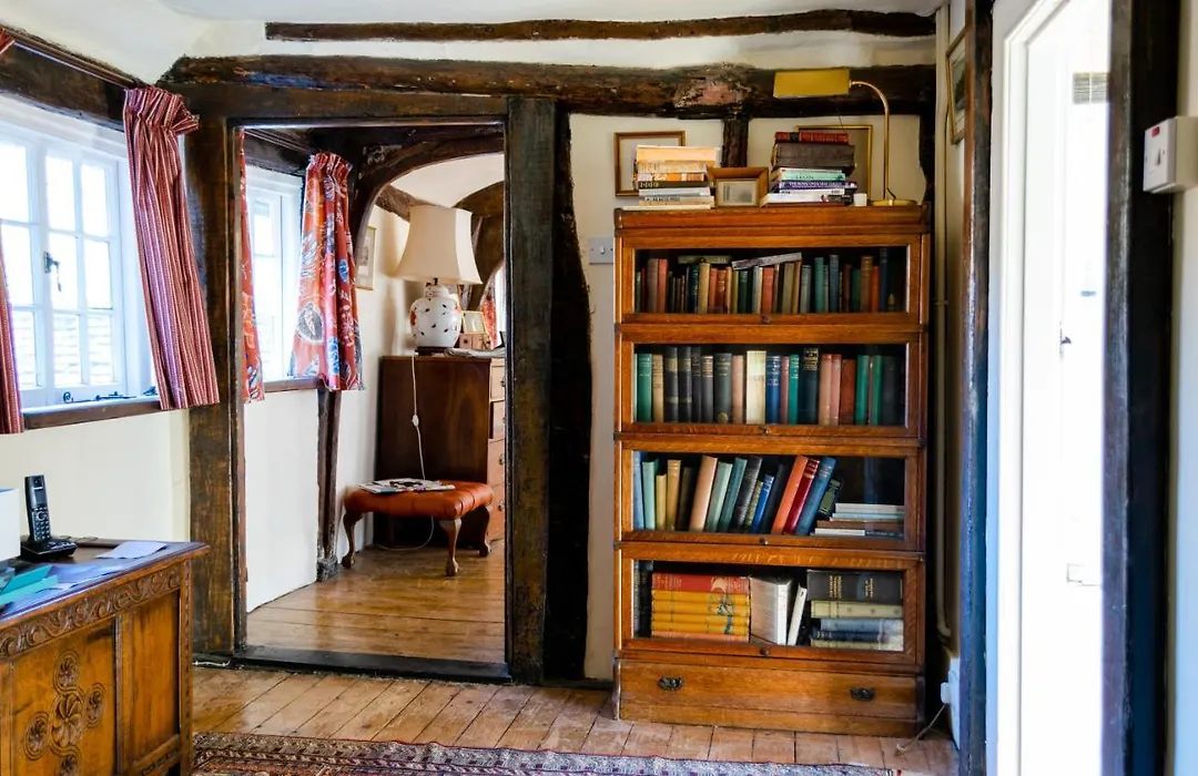 The House With Two Front Doors-1