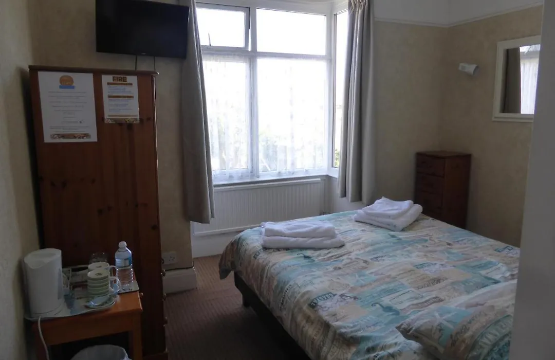 Bay Court-1