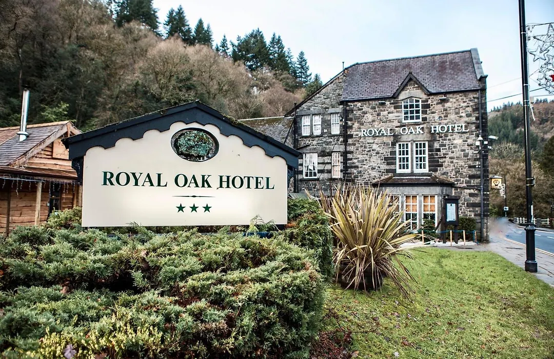 Royal Oak Hotel-1