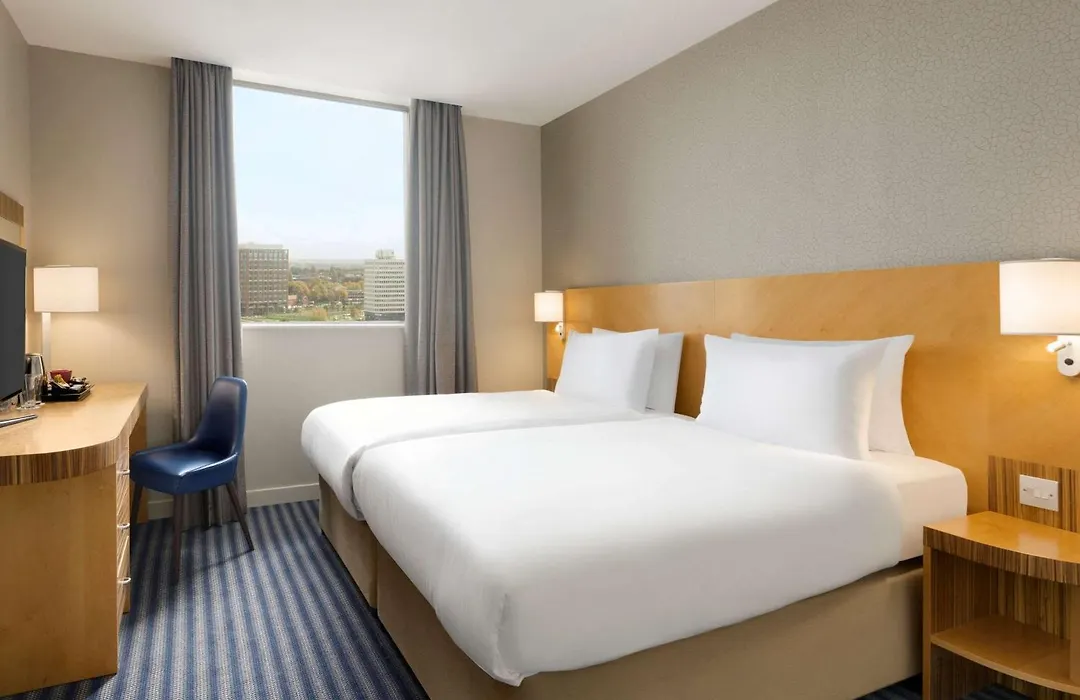 Ramada Hotel & Suites By Wyndham Coventry-1