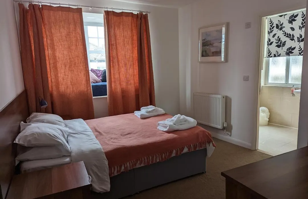 Barley Sheaf, Old Bridge Street En Suite Rooms, Room Only-1