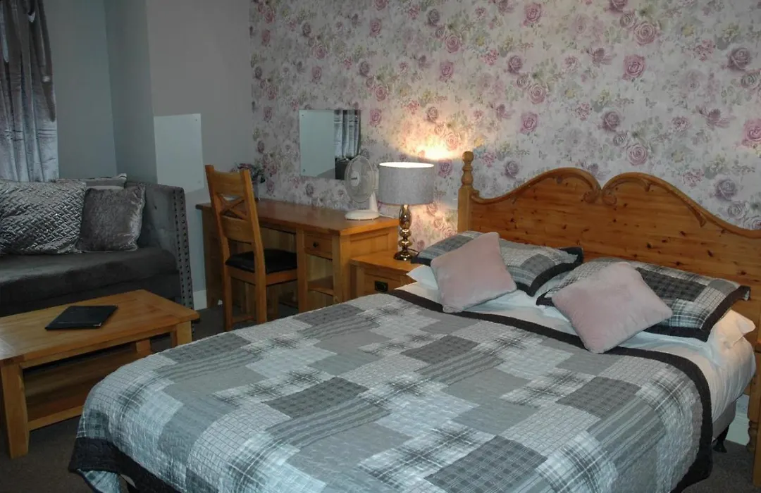 The Royal Inn-1