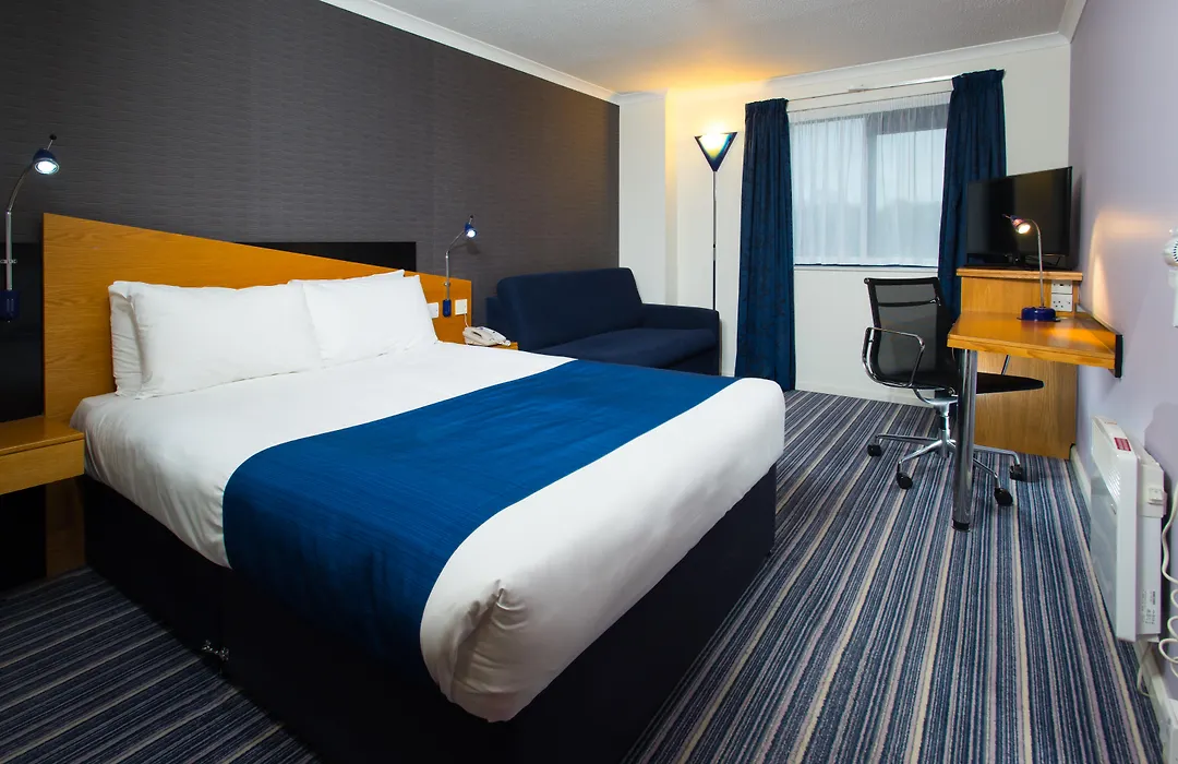 Holiday Inn Express Manchester East By Ihg-1