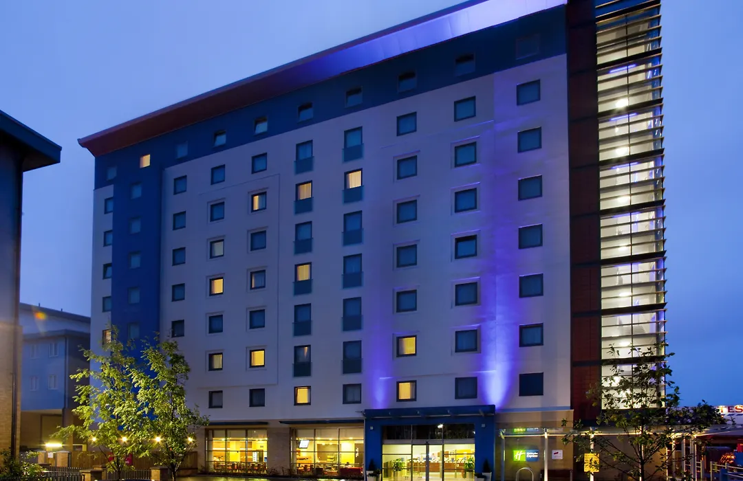 Holiday Inn Express Slough-1
