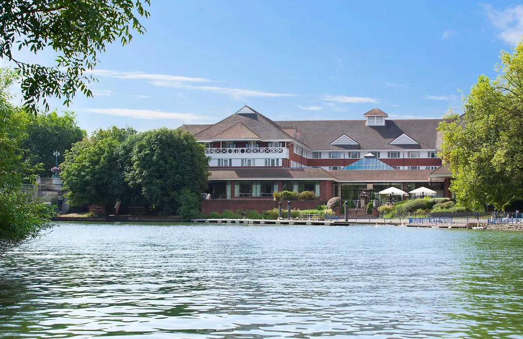 Crowne Plaza Reading-1