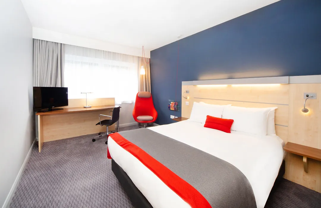 Holiday Inn Express Folkestone Channel Tunnel By Ihg-1