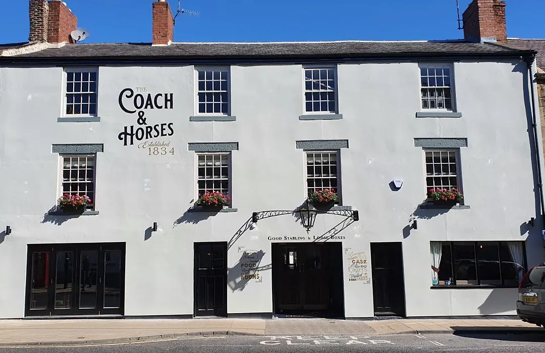The Coach And Horses-1