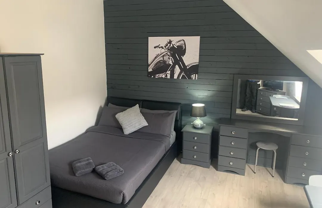 Aspen Guest House-1