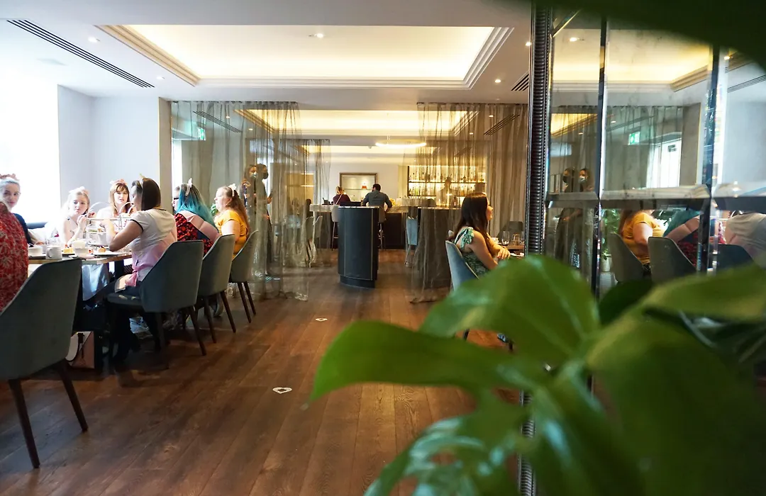 The Roseate Reading-1