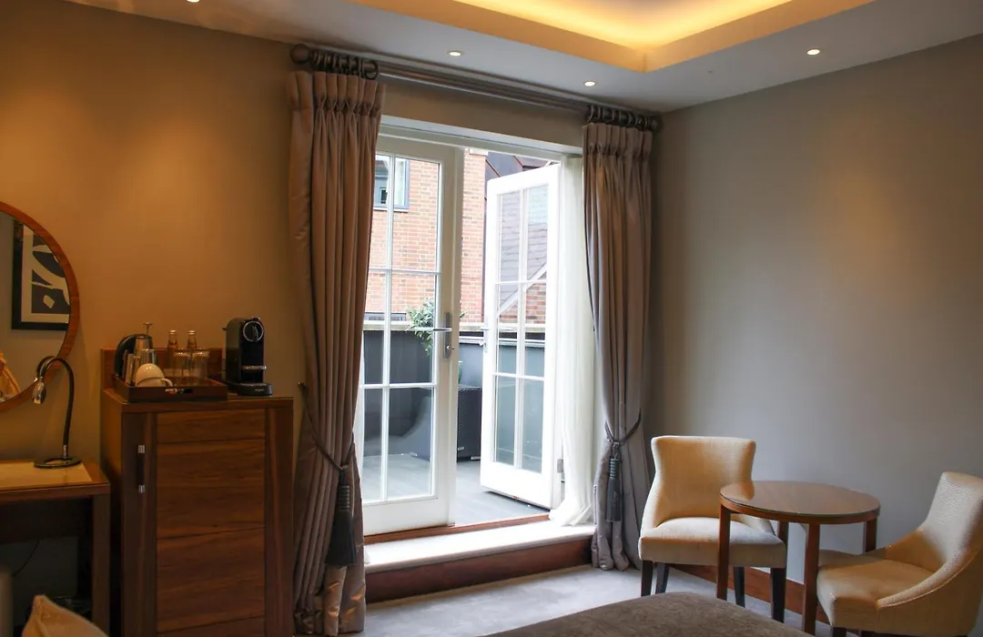 One Warwick Park Hotel-1