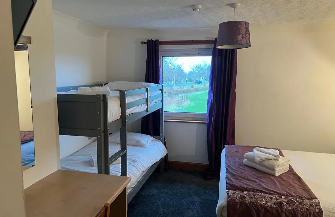 Hazeldene Hotel-1