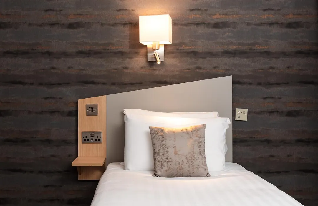 Caledonian Hotel 'A Bespoke Hotel’-1