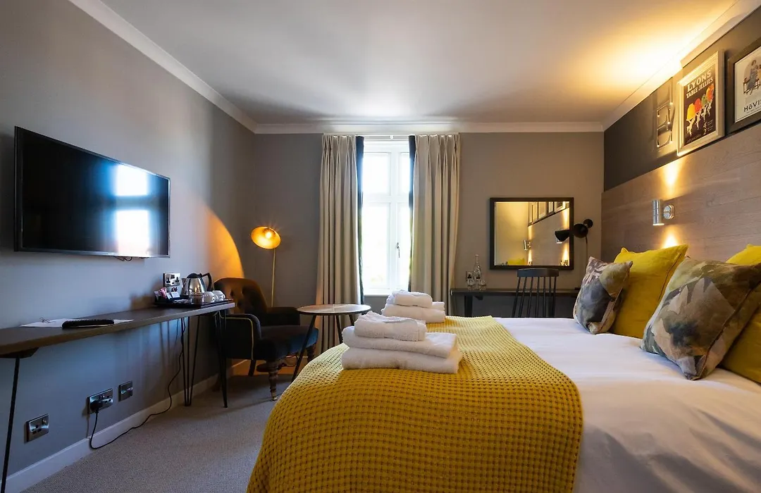 Bridge Hotel-1