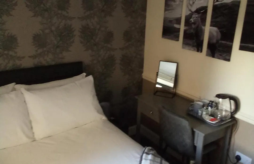 Ardmillan Hotel-1