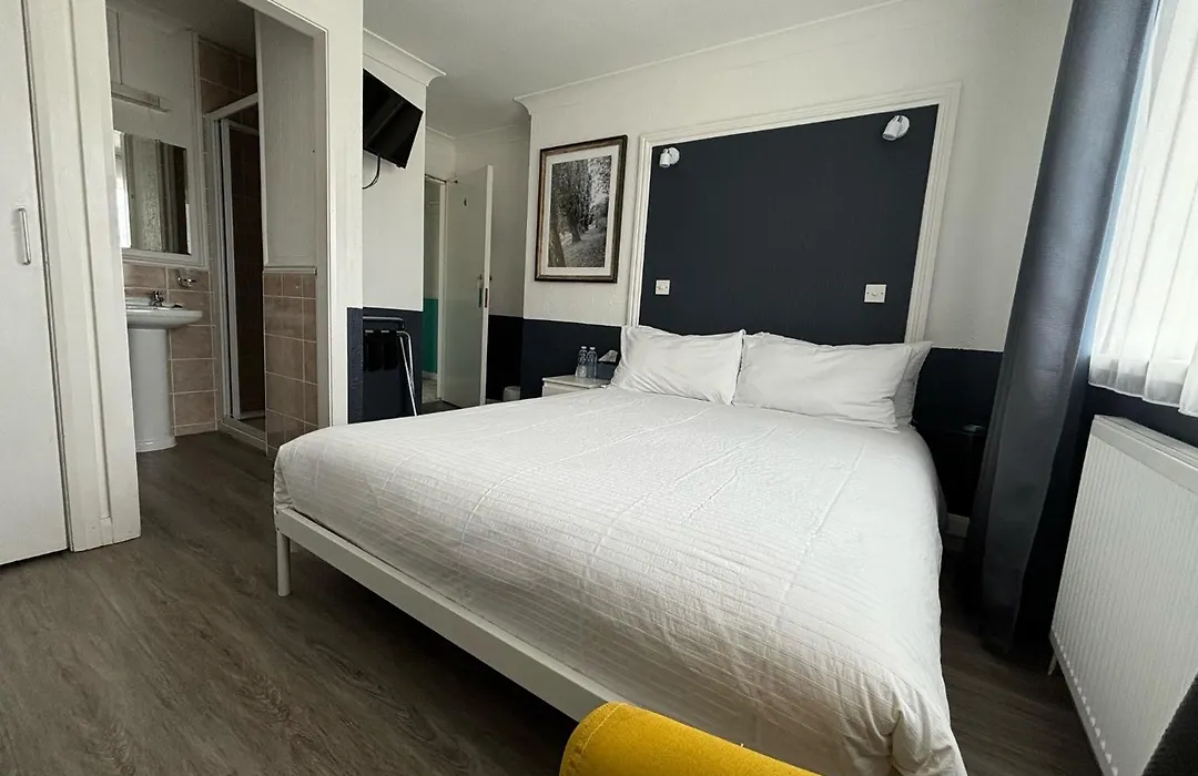 Orient B&B-1