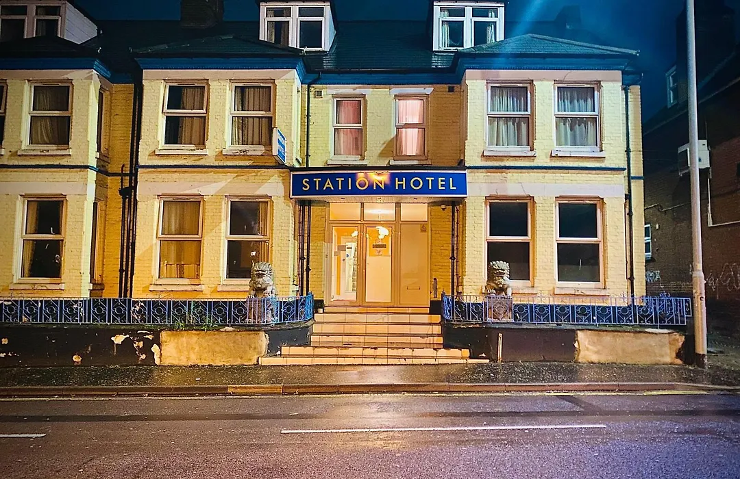 Train Station Hotel-1