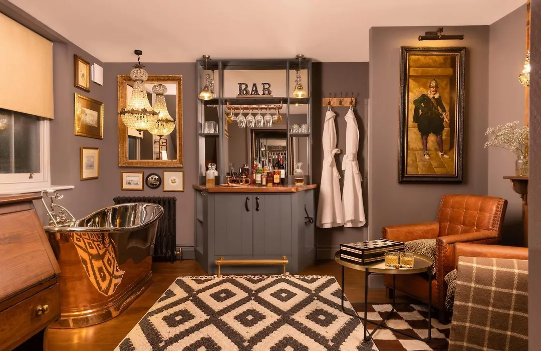 The Barth Room At Cheshire Boutique Barns-1