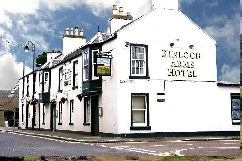 Kinloch Arms Hotel-1