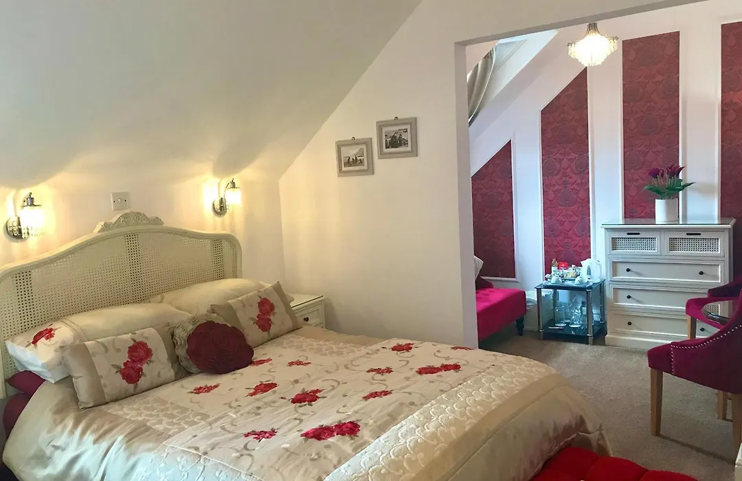Norman Guest House With Free Parking-1
