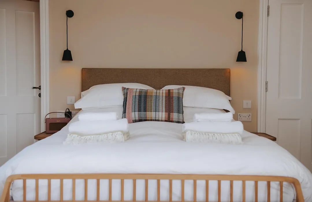 Eastfield Lodge-1