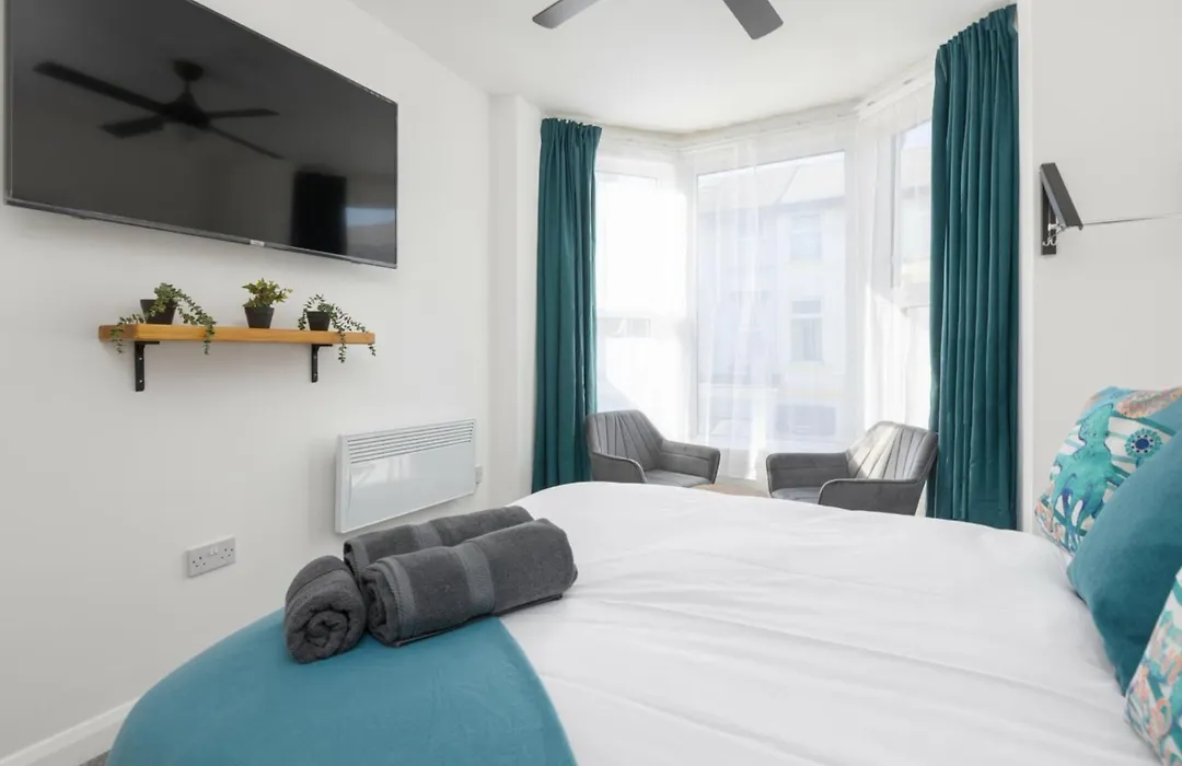 Charles Alexander Short Stay - Thewestern Blackpool-1