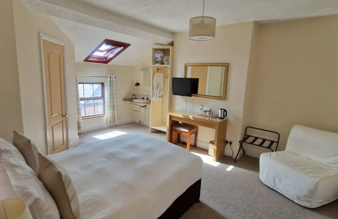 Glen Garth Guest House-1
