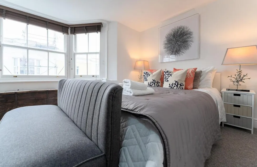Host & Stay - Rooftop Views On Little Preston-1