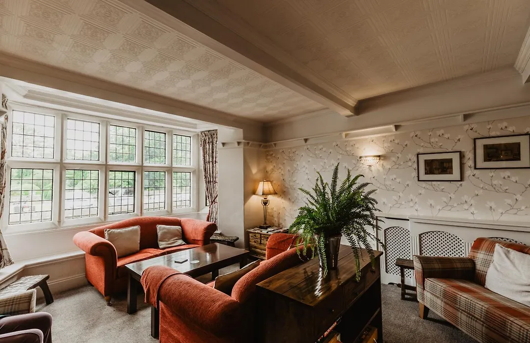 Mallyan Spout Hotel-1